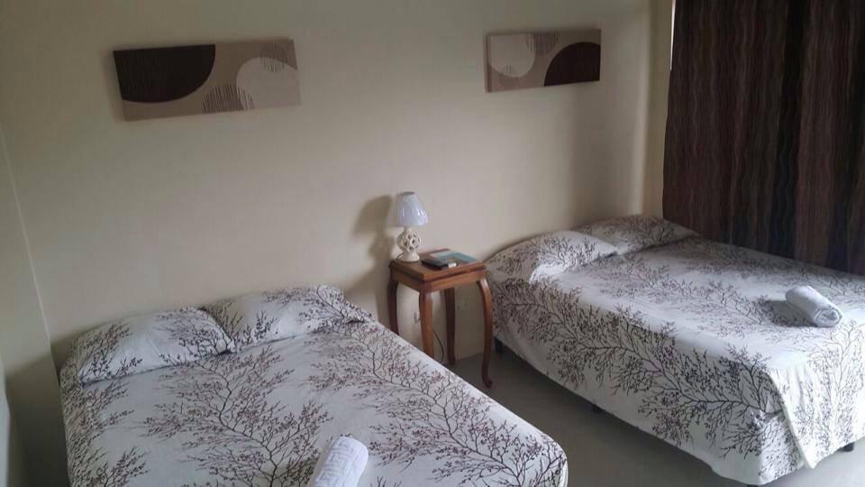 Cabinas Gosen Puntarenas Buitenkant foto