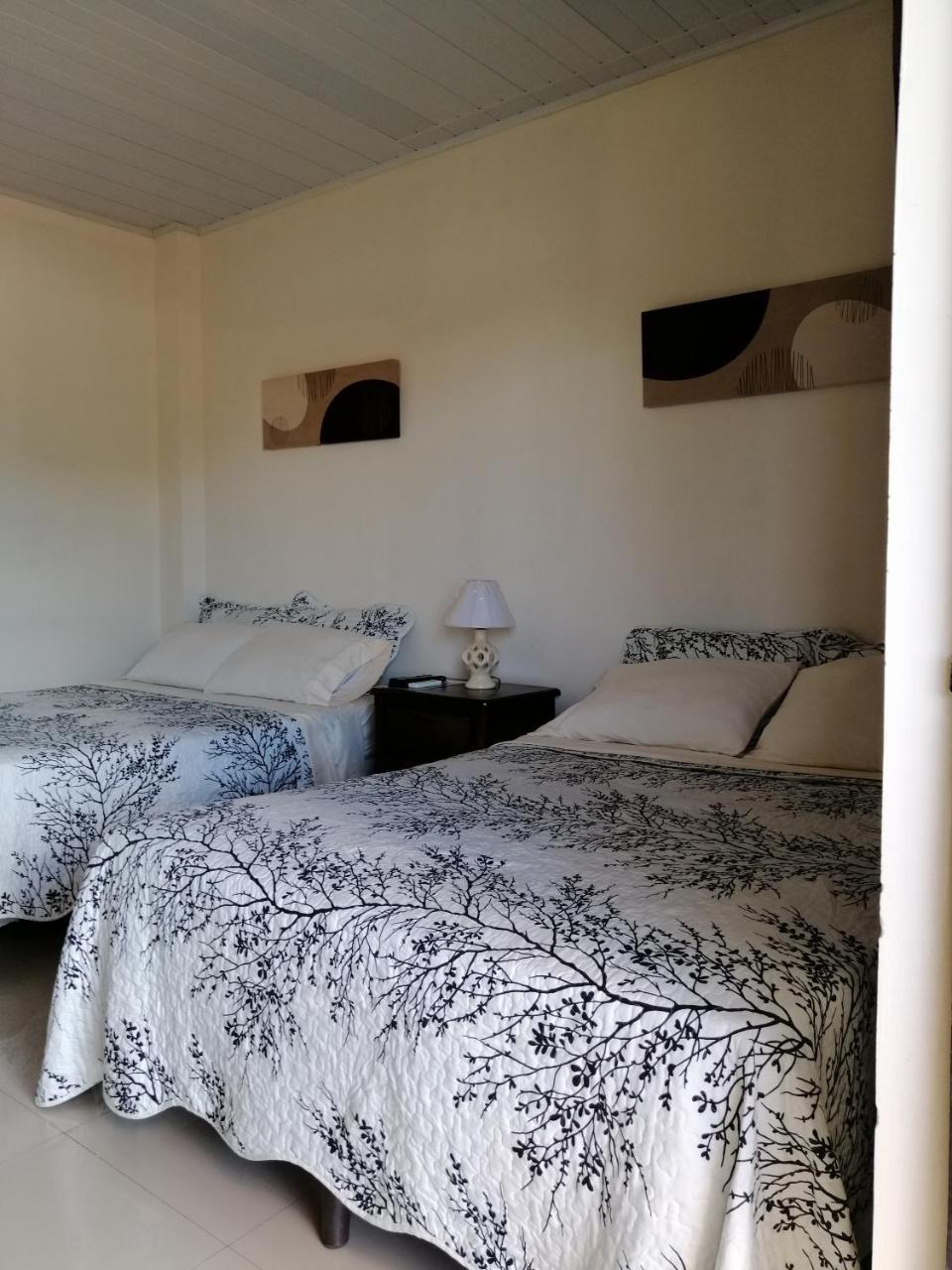 Cabinas Gosen Puntarenas Buitenkant foto